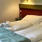 מלון Eurohotel 3*