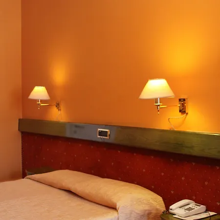 Eurohotel פיאצ'נצה